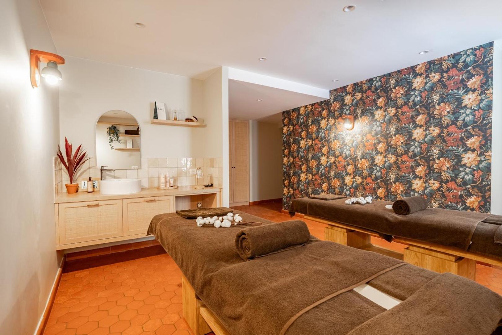 Villa Camille Hotel & Spa Банию-сюр-Мер Екстериор снимка